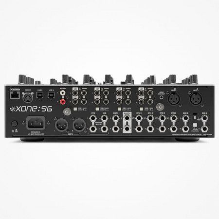 Mesa de mezclas ALLEN & HEATH XONE 96