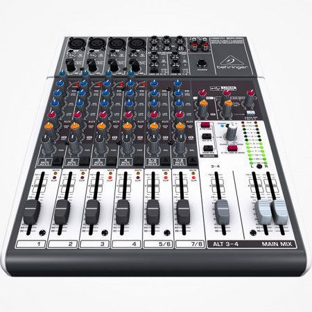 BEHRINGER XENYX 1204USB