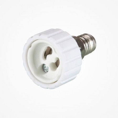 Adaptador para lámparas de GU10 a E14.
