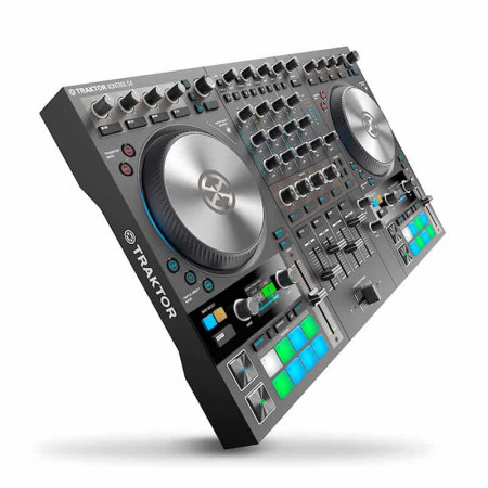 NATIVE INSTRUMENTS TRAKTOR KONTROL S4 MK3