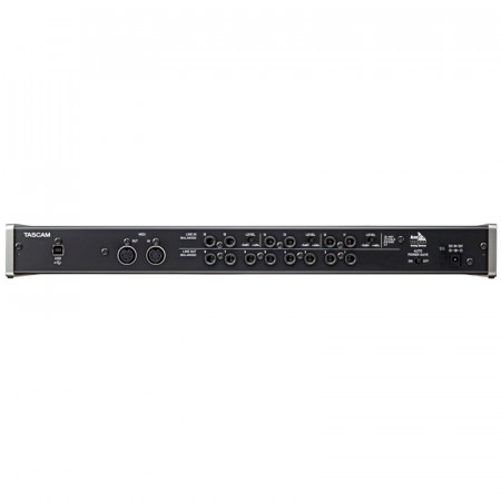 TASCAM US 16X08