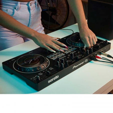 PIONEER DJ DDJ-REV1