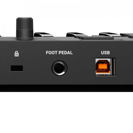 NATIVE INSTRUMENTS KOMPLETE KONTROL M32