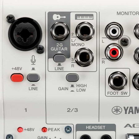 Mesa de mezclas YAMAHA AG03MK2W