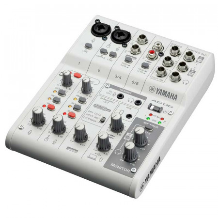 Mesa de mezclas YAMAHA AG06MK2W