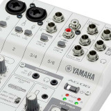 Mesa de mezclas YAMAHA AG06MK2W
