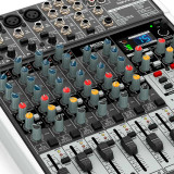 BEHRINGER XENYX X1204USB