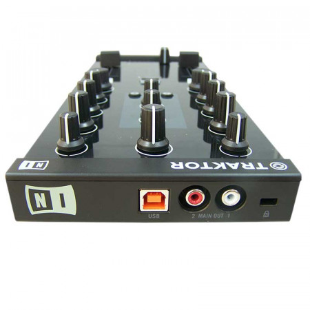 NATIVE INSTRUMENTS TRAKTOR KONTROL Z1