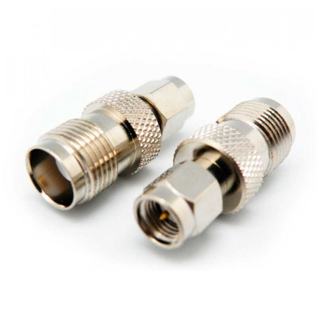 ADAPTADOR SMA MACHO A TNC HEMBRA