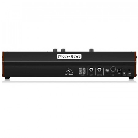 Sintetizador BEHRINGER PRO-800