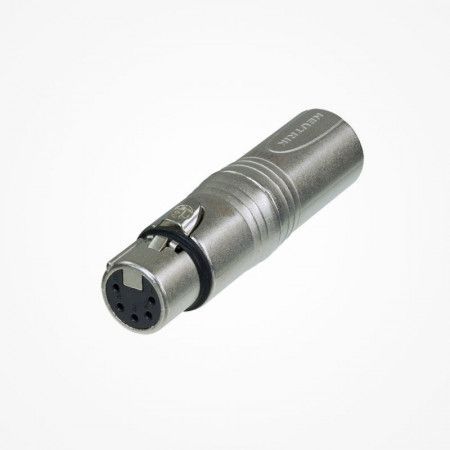 Adaptador NEUTRIK XLR Macho 3C. - XLR Hembra 5 C.