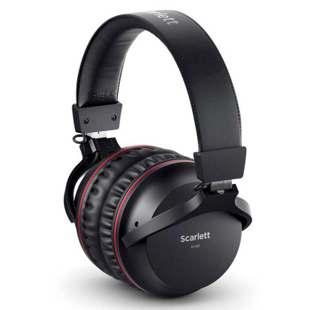 Focusrite Scarlett Solo Studio 4TH GENERATION