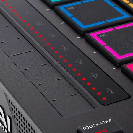 AKAI MPC-LIVE3