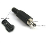 Conector de alimentación 1,35 x 3,45 x 9 mm.