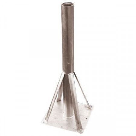 Soporte de suelo para Antenas. Diámetro: 70 mm.