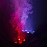 Máquina de humo CHAUVET DJ Geyser P7