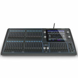Consola CHAMSYS QuickQ 30