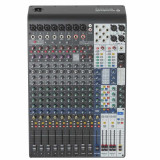 SOUNDCRAFT SIGNATURE PLUS 12