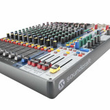 SOUNDCRAFT SIGNATURE PLUS 12