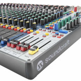 SOUNDCRAFT SIGNATURE PLUS 22