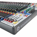 SOUNDCRAFT SIGNATURE PLUS 32