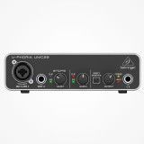 BEHRINGER UMC22