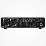 BEHRINGER UMC204HD U-Phoria
