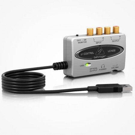 BEHRINGER UCA202