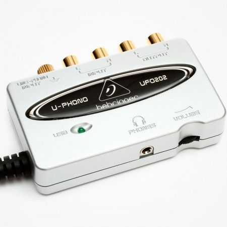 BEHRINGER UFO202 USB